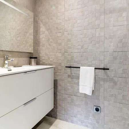 Select'sohome - Avec Piscine, Et Babyfoot Pour 10 Personnes A Proximite De La D'aiguebelle ! - 5 Etoiles - Mandariniers * Le Lavandou